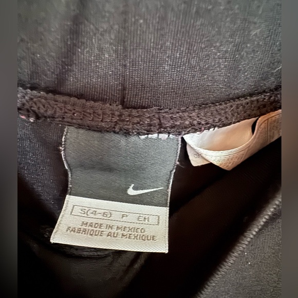 Nike Athlesiure Pants - Picture 6 of 6